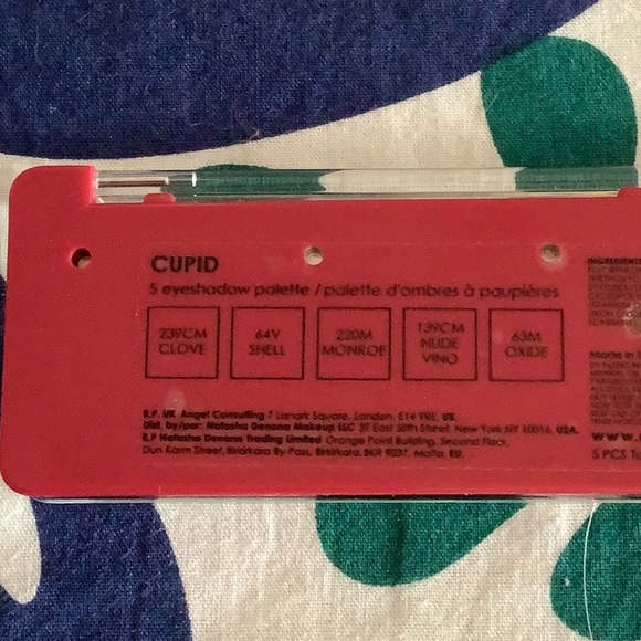 Makeup bundle - Picture 2 of 7